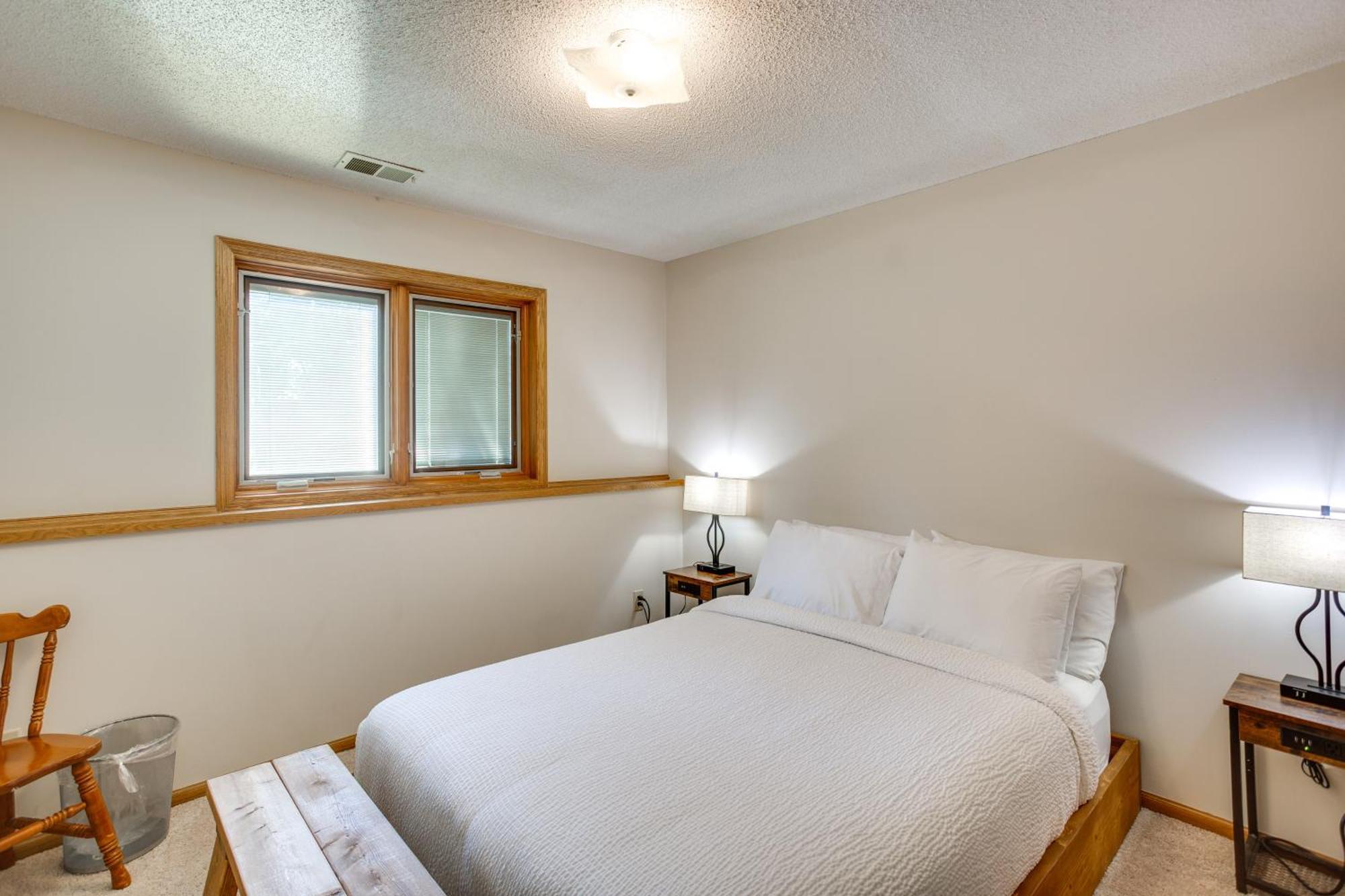 Sporty Blaine Home With Games About 2 Mi To Super Rink! Exterior foto